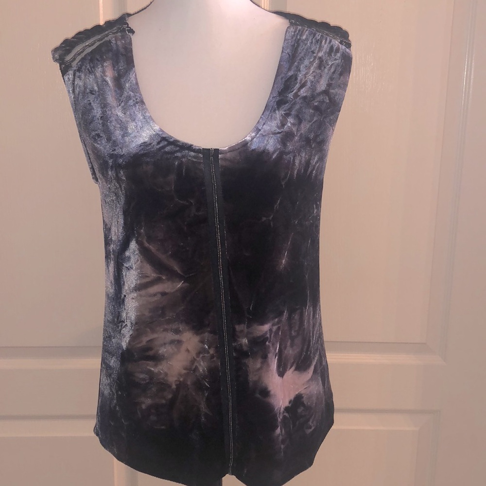 ⭐️ Velvet Blouse - Size XS